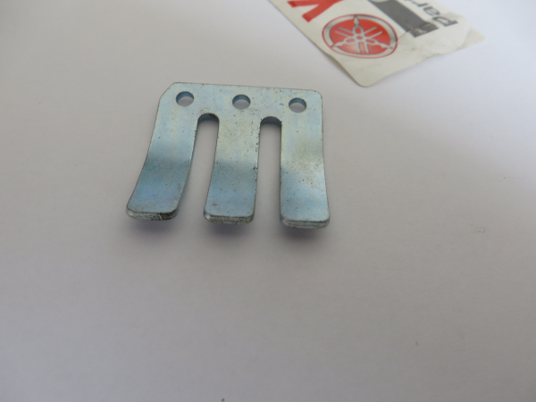 Yamaha Membran Anschlag DT50R DT50 RD50 MX DT80 RD80 MX  stopper reed valve 5G1-13616-00 5G1-13616-00 Original Ersatzteil – M