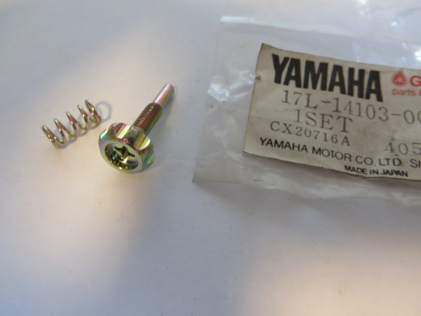 Yamaha THROTTLE SCREW SET CV50 CV80 Riva Beluga Hercules City 17L-14103-00 Original NEU 17L-14103-00 Genuine spare part – MG-