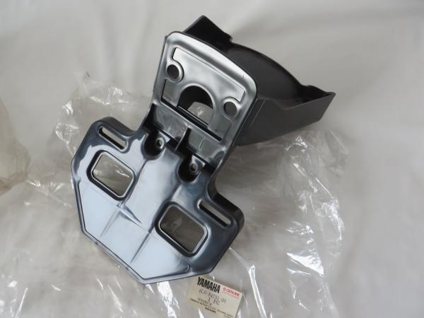 Yamaha Heck Fender RD250 LC RD350 LC bracket license Original 4L0-84751-00 NEU 4L0-84751-00 Original Ersatzteil – MG-Teilesho