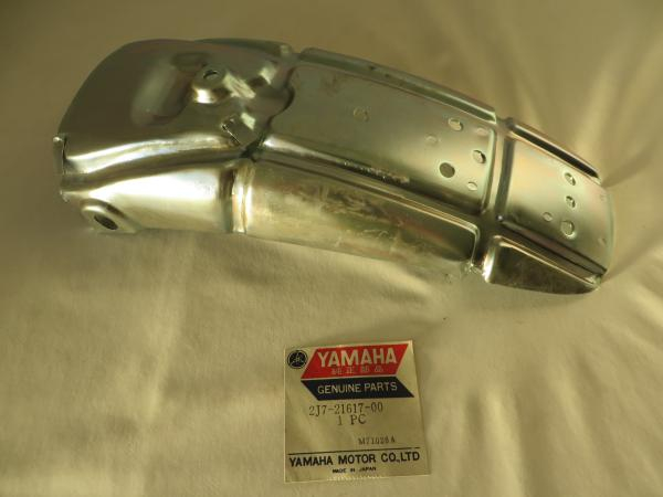 Yamaha DT50M TY50M bracket rear fender Original 2J7-21617-00 NEU