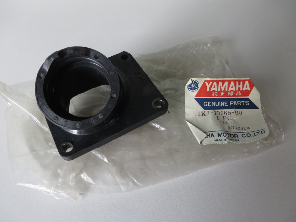 Yamaha Ansaugstutzen YZ250 YZ400 IT250 IT400 joint carburetor 2K7-13565-00 NOS 2K7-13565-00 Original Ersatzteil – MG-Teilesho