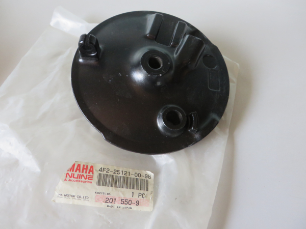 Yamaha Bremsankerplatte vorne DT80 LC LCI DT125 LC brake plate 4F2-25121-00-98 Original 4F2-25121-00-98 Original Ersatzteil –
