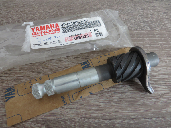 Yamaha Kickstarterwelle DT50M TY50M RD50M RD50 DX TY80 GT50 GT80 kick axle NEU