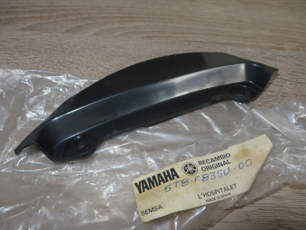 Yamaha Cockpit Blende panel DT50 MX DT80 MXS 5T8-F835U-00 Original NEU 5T8-F835U-00 Original Ersatzteil – MG-Teileshop
