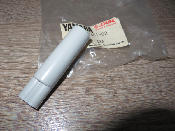 Yamaha throttle cable connector DT80 MXS DT80 TY50M DT50 DT80 MX DT50R DT80 LC RD50 RD80 4U1-26261-00 4U1-26261-00 Genuine sp