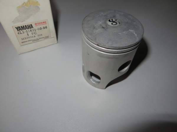 Yamaha nan 4L1-11631-01-96 Genuine spare part – MG-Teileshop