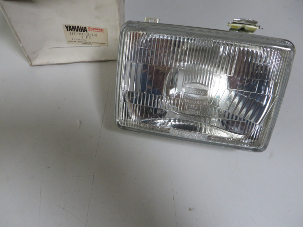 Yamaha Scheinwerfer XS400 12E, XJ600, XJ750, XJ900F, XT600Z, XTZ750, XZ550 Headlight Lens 11U-84321-G0 - Original Neu - MG-Te