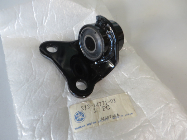 Yamaha Auspuffhalter Stütze SR500 stay muffler Original NEU 2J2-14771-01 Original Ersatzteil – MG-Teileshop