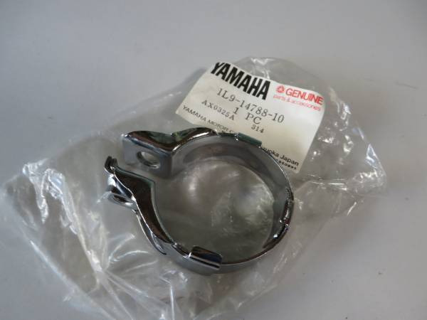 Yamaha Auspuff Schelle XS250 XS360 XS400 XS1100 XV750SE XV1000 TR1 exhaust clamp 1L9-14788-10 Original NEU