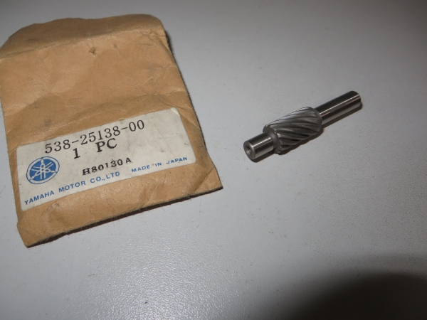 Yamaha Tachoantrieb Schnecke TY50M gear drive meter 538-25138-00 Original 538-25138-00 Original Ersatzteil – MG-Teileshop