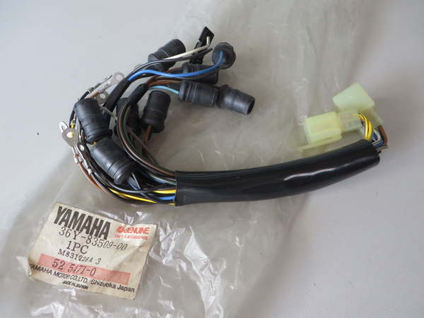 Yamaha Kabelbaum Cockpit Instrument FJ1100 socket cord 36Y-83509-00 Original 36Y-83509-00 Original Ersatzteil – MG-Teileshop