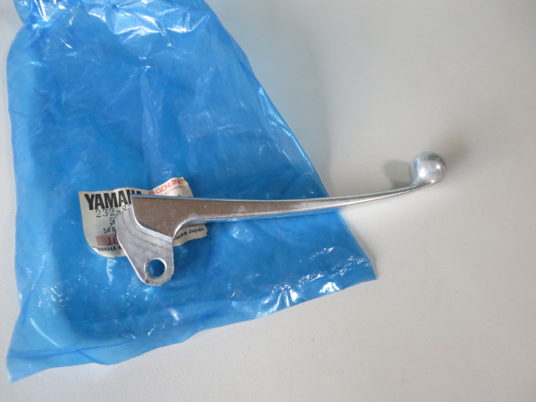 Yamaha FS1 TY50M DT50M GT50 GT80 FT1J JT1 brake lever 2N3-83822-00 Genuine spare part – MG-Teileshop