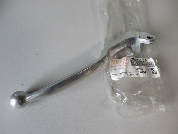 Yamaha Kupplungshebel YZF-R1 clutch lever  4XV-83912-00 original NEU 4XV-83912-00 Original Ersatzteil – MG-Teileshop