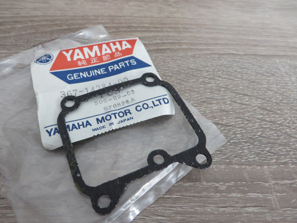 Yamaha Gasket, Float Chamber nasTY50M DT50MX DT80 MX RD80 MX RD50M DT50M GT50 GT80 4U1-14384-00 Original 367-14384-00 Genuine