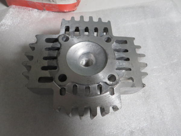 Yamaha Zylinderkopf Chappy LB50 Bop LB3-M cylinder head 439-11111-00 Original NOS