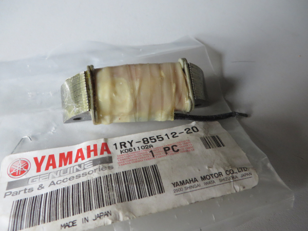 Yamaha Stromspule PW80 BW80 coil source 1RY-85512-20 Original NOS  Original Ersatzteil – MG-Teileshop
