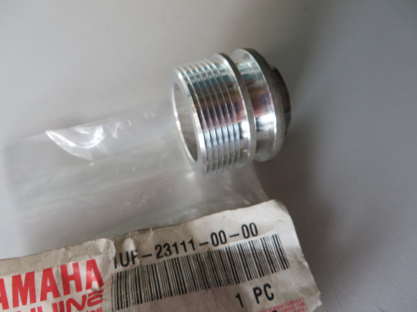 Yamaha Gabelverschluss Schraube FZX750 front fork top cap 1UF-23111-00 Original NEU 1UF-23111-00 Original Ersatzteil – MG-Tei