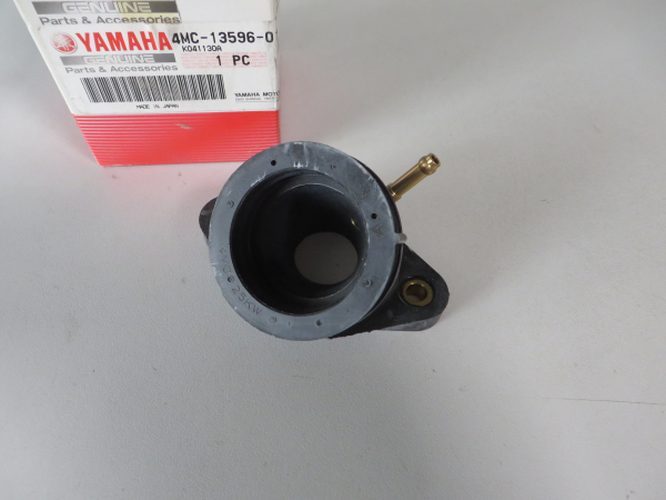 Yamaha 25KW Ansaugstutzen vorne XV535 Virago 4MC-13596-01 Original NEU 4MC-13596-01 Original Ersatzteil – MG-Teileshop