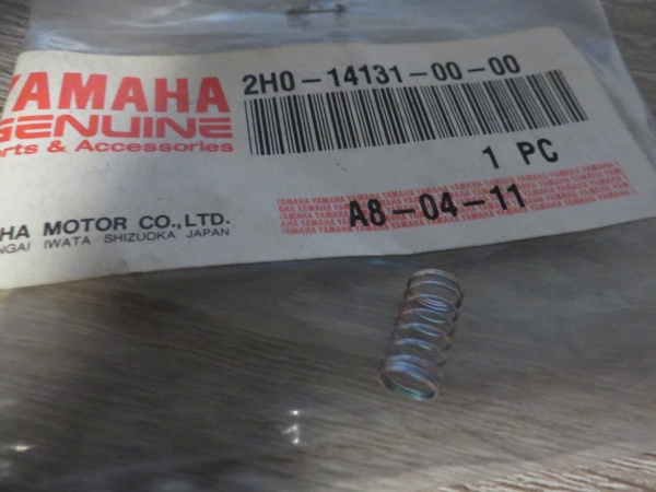 Yamaha Feder für Gasschiebernadel SR500 needle spring  2H0-14131-00 Original NEU