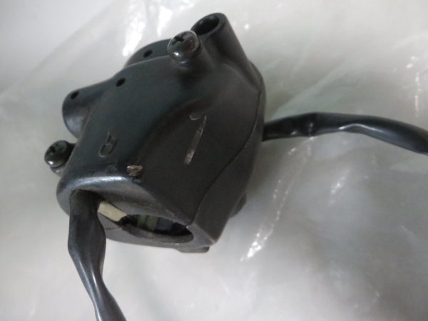 Yamaha Lenkerschalter rechts RD80 LCII handle switch 30W-83976-00 original
