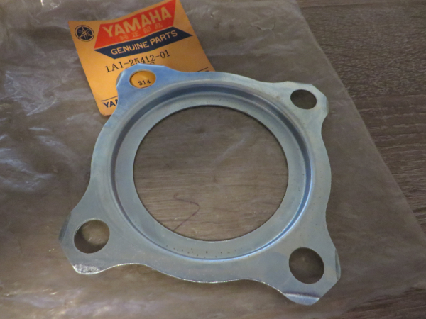 Yamaha RD250 RD400 washer lock  1A1-25412-01 original NEU 1A1-25412-01 Genuine spare part – MG-Teileshop