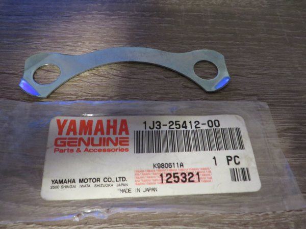 Yamaha Sicherungsblech Kettenrad XS250 XS350 XS400 SE XS500 RD250 RD400 washer lock 1J3-25412-00 original NEU 1J3-25412-00 Or