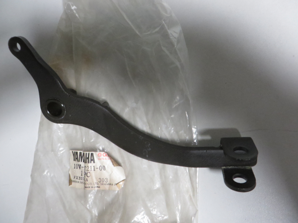 Yamaha Bremspedal Fußbremshebel DT125 LC brake pedal Original NOS 10V-27211-00 Original Ersatzteil – MG-Teileshop