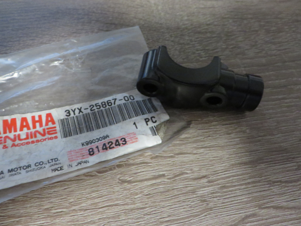 Yamaha Schelle Bremspumpe XJ600N XJ600S Diversion XJ900S TDM850 bracket master cylinder 3YX-25867-00 3YX-25867-00 Original Er