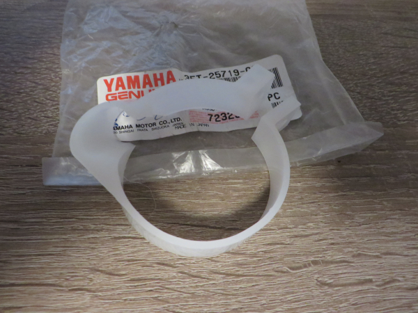 Yamaha Halter Tachowelle Führung DT125R DT200R 3ET-25719-00 Original NEU 3ET-25719-00 Original Ersatzteil – MG-Teileshop