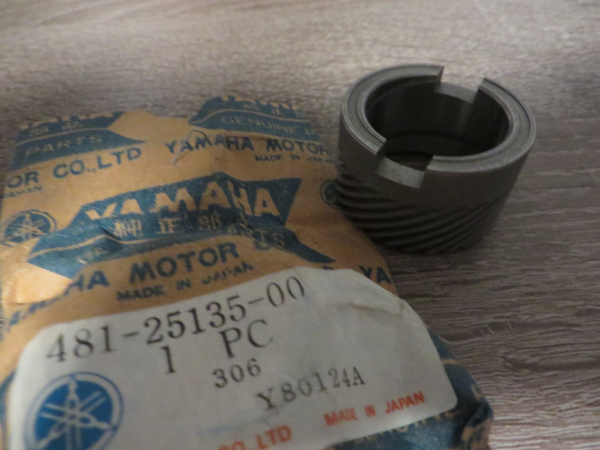 Yamaha Tachoantrieb Schnecke FS1-DX RD50M RD50 DX 481-25135-00 Original NOS