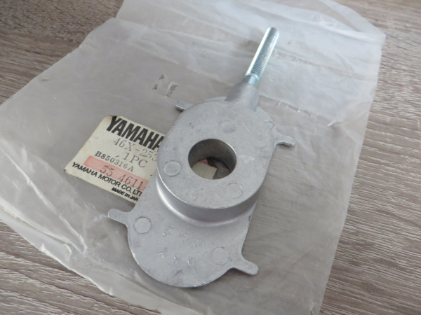 Yamaha Kettenspanner FZ750 Genesis puller chain 46X-25388-00 original NEU 46X-25388-00 Original Ersatzteil – MG-Teileshop