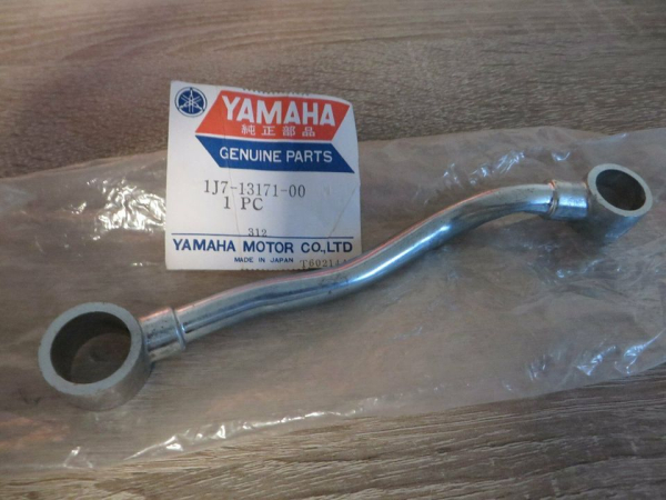 Yamaha Öl Förderrohr XS750 oil pipe 1J7-13171-00 Original NOS