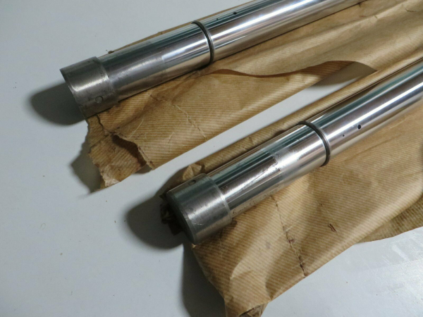 Yamaha Standrohre YDS5 DS5 fork inner tubes Original NOS