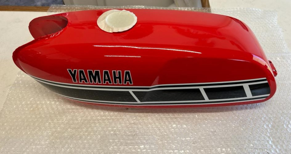Yamaha Benzintank Tank Rot FS1 FS1-DX fuel tank red original NEU