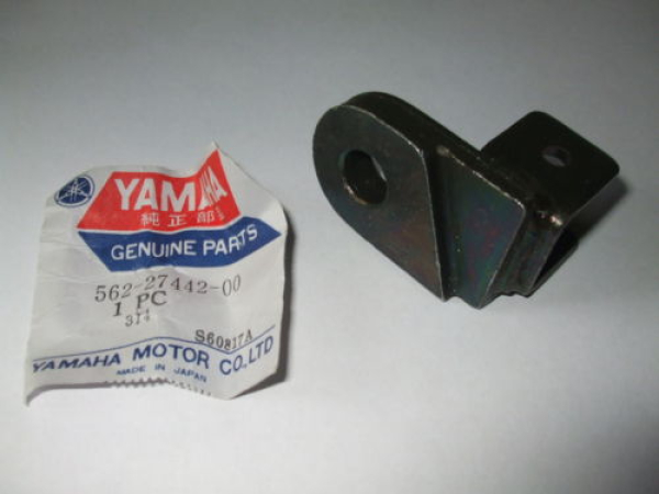 Yamaha Chappy Halter rechts für hintere Fußraste NEU 562-27442-00 Original Ersatzteil – MG-Teileshop