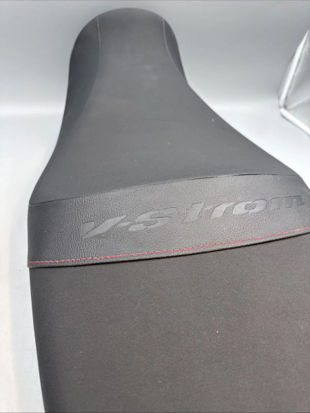 SUZUKI SITZBANK NIEDRIG DL650A V-STROM DL650 SEAT ASSY (LOW) SA0883