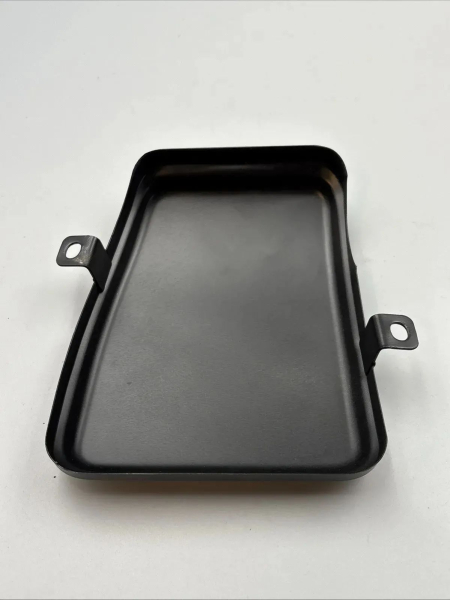 SUZUKI GS750 LUFTFILTERKAPPE LINKS COVER,AIR CLEANER,LEFT 13772-45010 XX22786