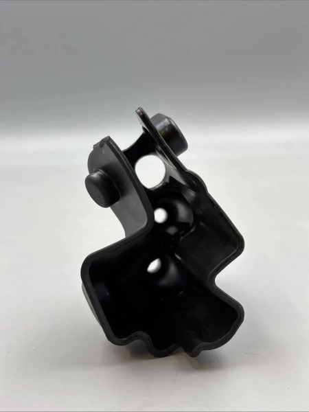 SUZUKI ABDECKUNG LT-Z400 COVER, REAR BRAKE XX22823