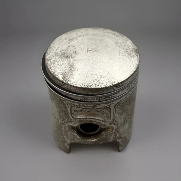 Yamaha SUZUKI KOLBEN MIT RINGE AY50A PISTON ASSY 12110-02EA0 XX22829 12110-02EA0 Original Ersatzteil – MG-Teileshop