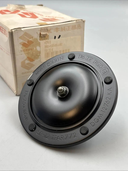 SUZUKI HUPENBAUGRUPPE GSXR1100 HORN ASSEMBLY XX22902