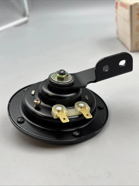 SUZUKI HUPENBAUGRUPPE GSXR1100 HORN ASSEMBLY XX22902
