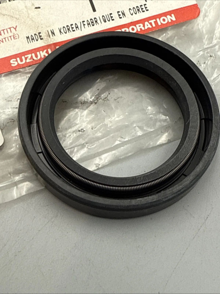 SUZUKI DICHTRING LT50 ALT50 SEAL,RR AXLE BEARING 64729-04601 XX36992