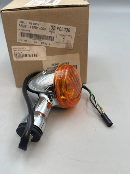 Yamaha SUZUKI BLINKLEUCHTE VL800 LAMP ASSY,FRONT TURN SIGNAL,R XX22922 35601-41FB1 Original Ersatzteil – MG-Teileshop
