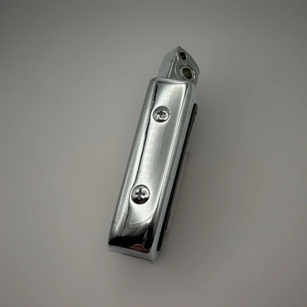 SUZUKI SOZIUSRASTE RECHTS VL1500 VZ800 FOOTREST ASSY,PILLION,R XX36025