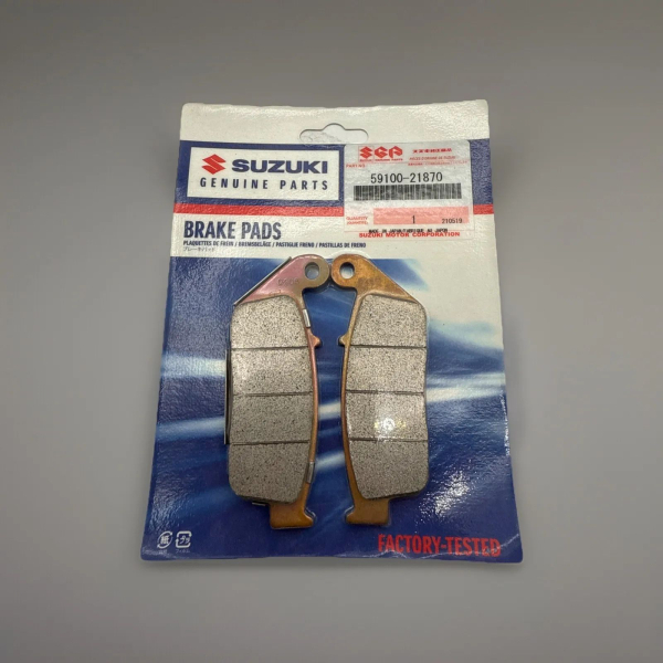Yamaha SUZUKI BREMSBELÄGE VORNE LINKS AN650 GSF600 VL1500 BRAKE PADS FRONT LEFT XX36196 59100-21870 Original Ersatzteil – MG-