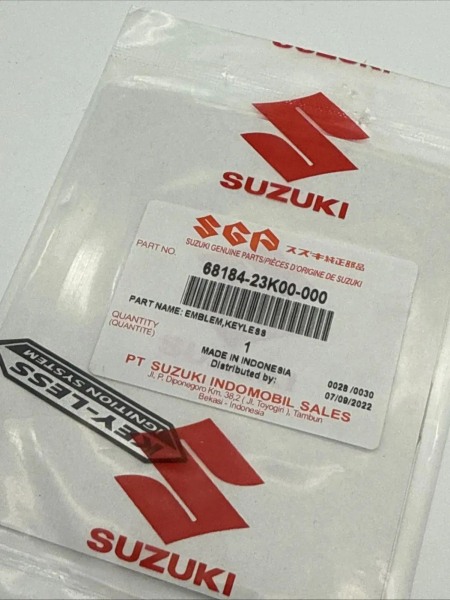 SUZUKI AUFKLEBER EMBLEM KEYLESS GSX-R125 68184-23K00-000 D01658
