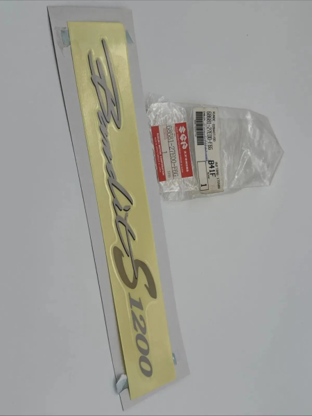 SUZUKI AUFKLEBER, VERKLEIDUNG GSF1200 GSF1200SW EMBLEM,COWLING SIDE D01673