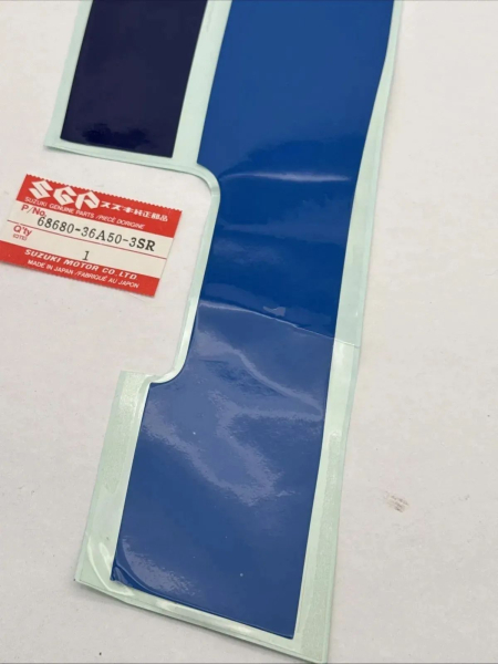 SUZUKI STREIFENSATZ RG125 RG125AU RG125C TAPE SET,SIDE RH 68680-36A50-3SR D01750