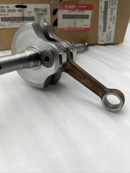 SUZUKI KURBELWELLE CRANKSHAFT ASSY 12200-35E20-000 AY50 1997-2001 NEU XX21411