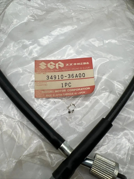 SUZUKI GT 250 380 500 TACHOWELLE CABLE SPEEDOMETER 34910-18130 ORIGINAL XX21798
